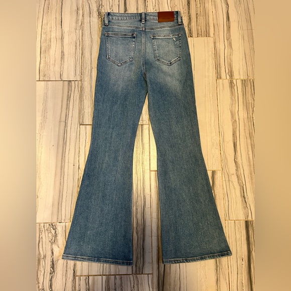 NWOT Buckle Hidden Jeans Happi High Rise Flare Stretch Jean - Picture 3 of 14